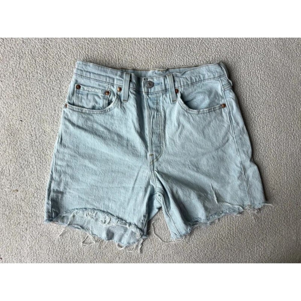 Levi’s 501 Light Wash High Waist Denim Shorts Womens 28